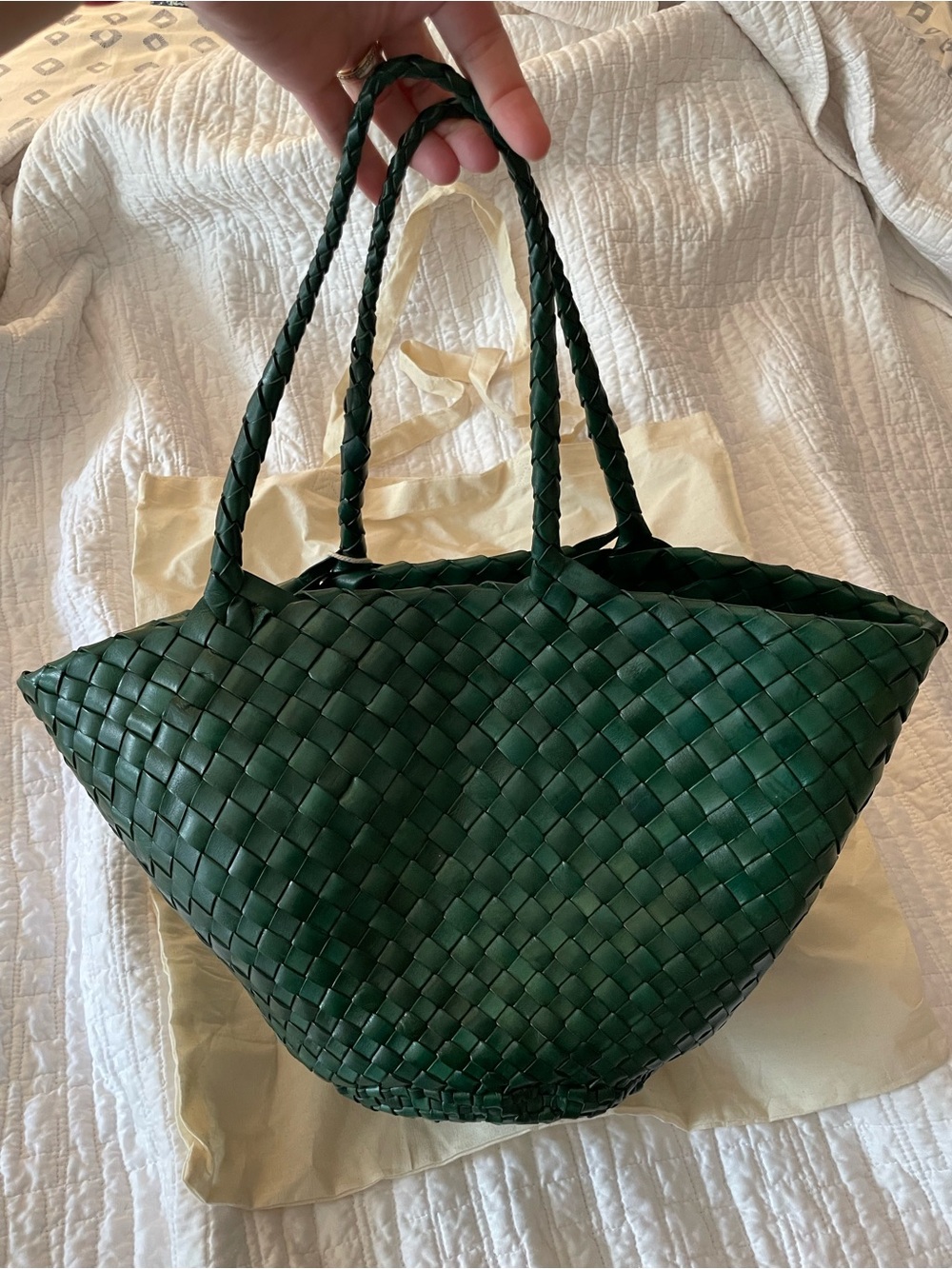 Dragon Diffusion Egola woven bag in pine green - Picture 5 of 14